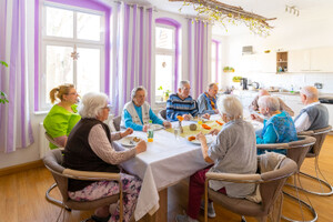 Lebensnah_gemeinschaftliches-Mittagessen_2_Pasewalk_APR09907.jpg
